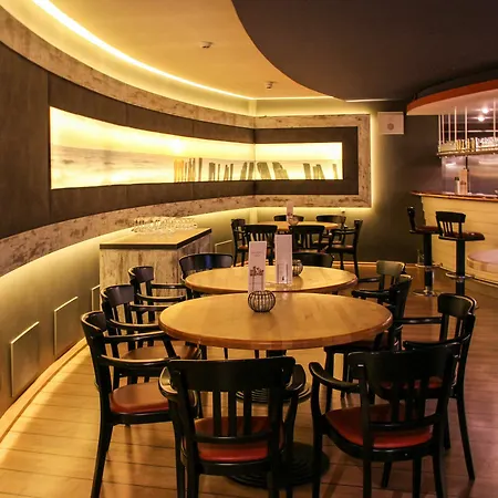 Park Hotel